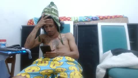 Private open online show from 4, 2, 2025