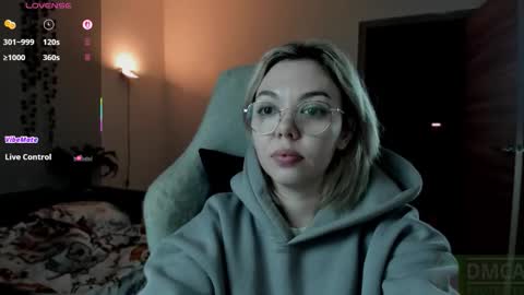 Snapshot of hot_babayaga chatting on 13, 10, 2025 online show from 13, 10, 2025