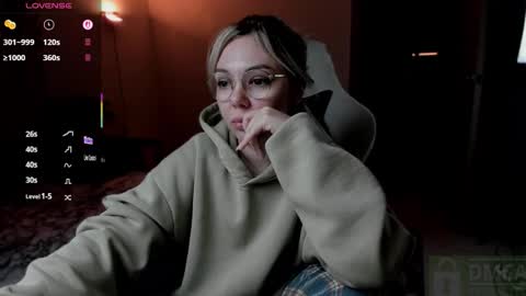 Snapshot of hot_babayaga chatting on 14, 10, 2025 online show from 14, 10, 2025