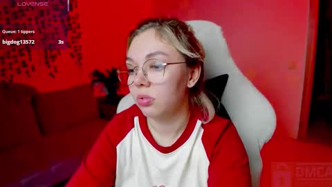 Snapshot of hot_babayaga chatting on 7, 11, 2025 online show from 7, 11, 2025