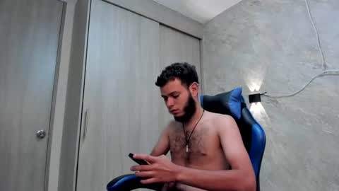 Snapshot of hot_bad_boy69 chatting on 17, 6, 2026 hot bad boy69 online show from 17, 6, 2026