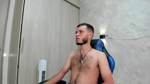Snapshot of hot_bad_boy69 chatting on 25, 6, 2026 hot bad boy69 online show from 25, 6, 2026
