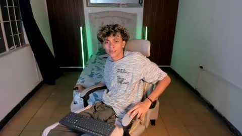 hot bunny online show from 16, 11, 2025