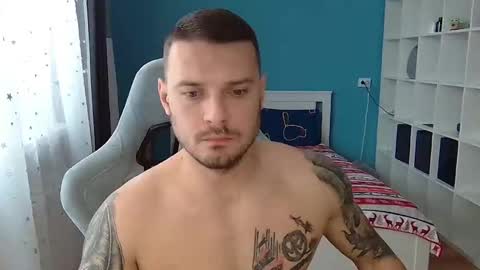 hot_cap_77 online show from 15, 12, 2025