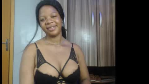 Snapshot of hot_choco_choco chatting on 28, 11, 2025 peace online show from 28, 11, 2025