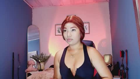 Snapshot of hot_chocolate_4u chatting on 5, 2, 2026 hot chocolate 4u online show from 5, 2, 2026