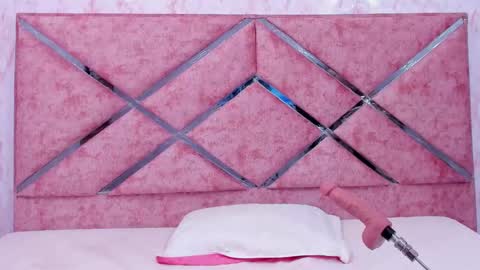 Emily online show from 3, 10, 2025