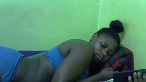 hot_girlly online show from 30, 11, 2025