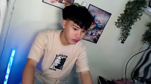 Snapshot of hot_kisser19 chatting on 16, 3, 2026 mark online show from 16, 3, 2026