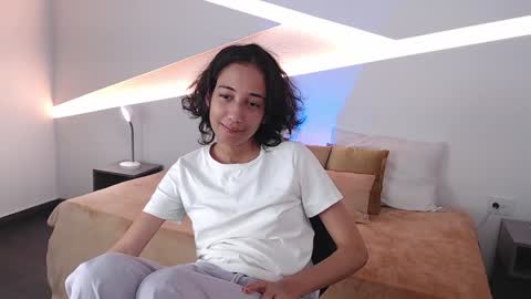 Alana online show from 13, 12, 2024