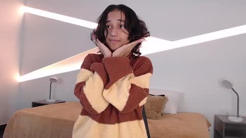 Alana online show from 24, 12, 2024