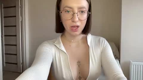 Lina online show from 11, 12, 2024