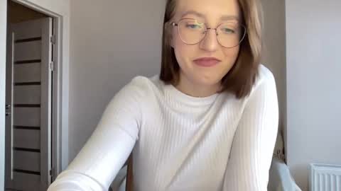 Lina online show from 14, 1, 2025