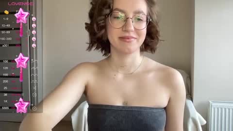 Lina online show from 7, 2, 2025