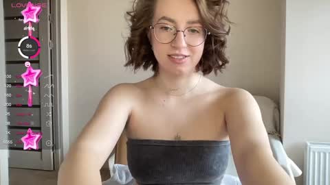 Lina online show from 7, 2, 2025