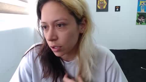 Mia online show from 15, 10, 2025