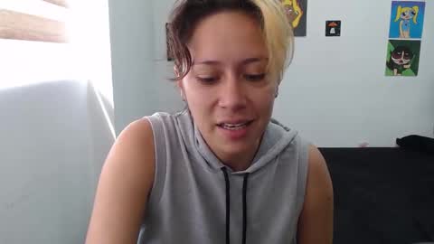 Mia online show from 19, 10, 2025