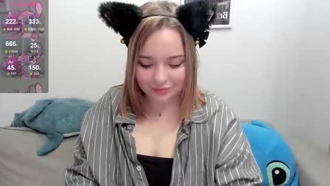 Snapshot of hot_moon_666 chatting on 10, 2, 2026 Moon online show from 10, 2, 2026