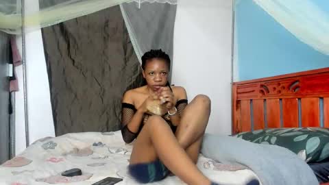 Snapshot of hot_moxie chatting on 3, 10, 2025 hot_moxie online show from 3, 10, 2025