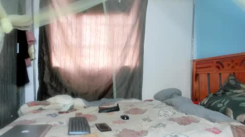Snapshot of hot_moxie chatting on 28, 10, 2025 hot_moxie online show from 28, 10, 2025