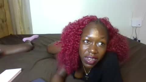 Hot petite online show from 17, 2, 2026