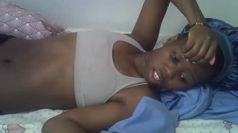 Daddys doll online show from 13, 5, 2026