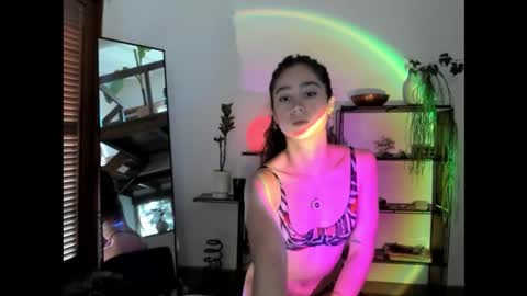 Hot Pictorica online show from 1, 12, 2025