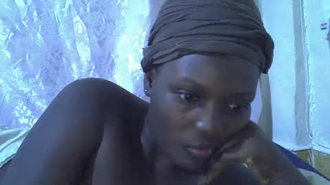 RAYLAH online show from 25, 3, 2026