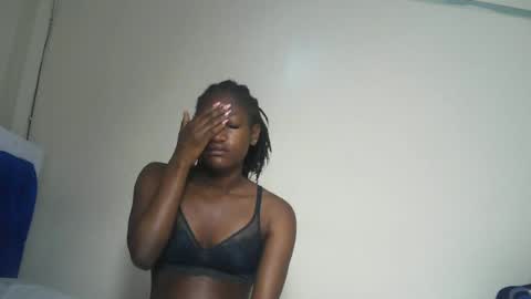 Snapshot of hot_sexxxy_girl chatting on 13, 7, 2026 Milly online show from 13, 7, 2026