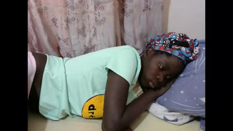 hot_shawrry online show from 28, 1, 2025