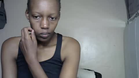 Snapshot of hot_slimcutie chatting on 23, 2, 2025 slimcute online show from 23, 2, 2025