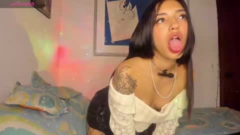 Snapshot of hot_weedlover chatting on 27, 1, 2025 KATE and JEFF online show from 27, 1, 2025