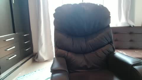 couple without tabus online show from 2, 3, 2025