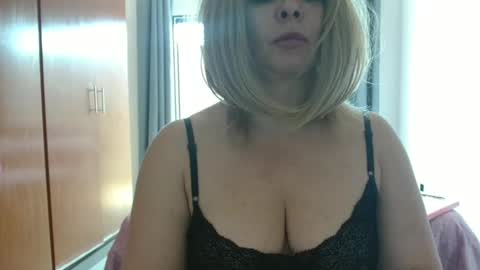 couple without tabus online show from 28, 9, 2025