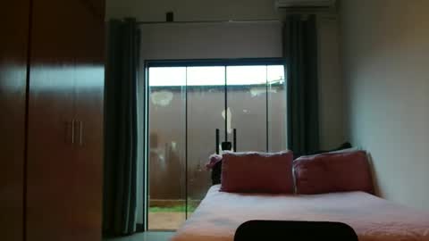 couple without tabus online show from 16, 12, 2025