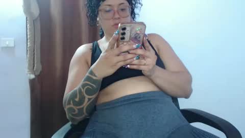 Snapshot of hotandpower10 chatting on 22, 1, 2025 Hot and PowerHOPE U MISS ME online show from 22, 1, 2025