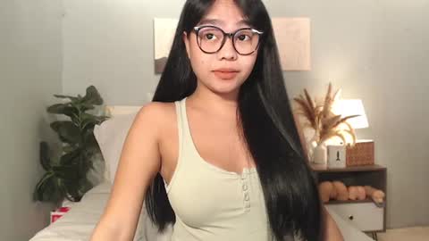 Snapshot of hotasian_gabby69 chatting on 27, 6, 2026 hotasian_gabby69 online show from 27, 6, 2026