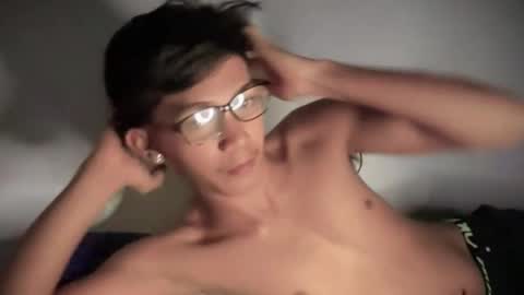 Snapshot of hotasian_jerome chatting on 10, 2, 2026 hotasian_jerome online show from 10, 2, 2026