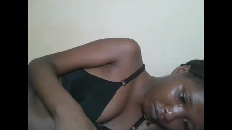 Snapshot of hotbabbee chatting on 22, 4, 2026 love online show from 22, 4, 2026