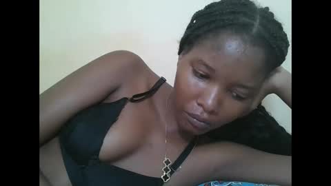 Snapshot of hotbabbee chatting on 25, 4, 2026 love online show from 25, 4, 2026