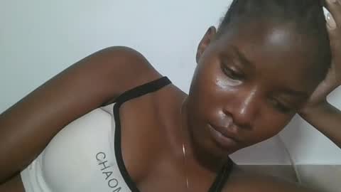 Snapshot of hotbabbee chatting on 13, 7, 2026 love online show from 13, 7, 2026