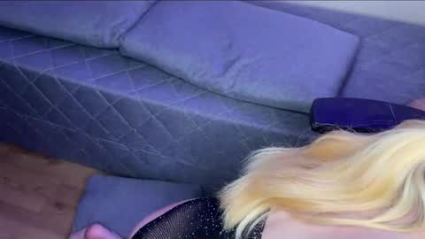 Snapshot of hotbabycouple_ chatting on 11, 5, 2026 hotbabycouple_ online show from 11, 5, 2026