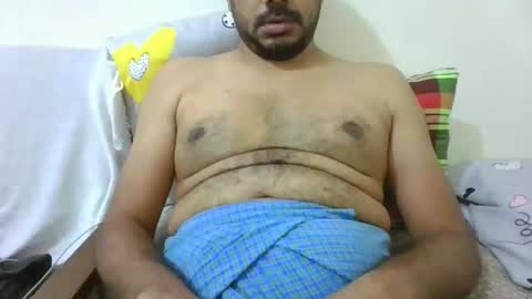 Snapshot of hotboy8677 chatting on 4, 10, 2025 Hotboy8677 online show from 4, 10, 2025