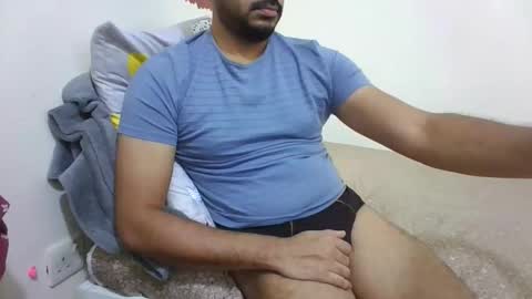 Snapshot of hotboy8677 chatting on 11, 11, 2025 Hotboy8677 online show from 11, 11, 2025