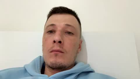 hotboy96hot96 online show from 19, 4, 2026