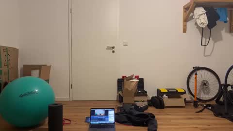 Snapshot of hotboyfeet92 chatting on 28, 1, 2025 hotboyfeet92 online show from 28, 1, 2025