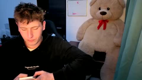 Hotboyshorny online show from 27, 4, 2026