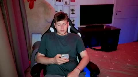 Snapshot of hotboyshorny chatting on 19, 7, 2026 Hotboyshorny online show from 19, 7, 2026
