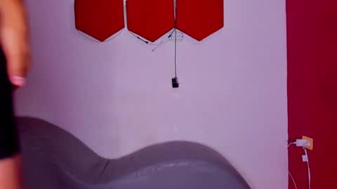 Astrid Steve coco online show from 21, 12, 2024