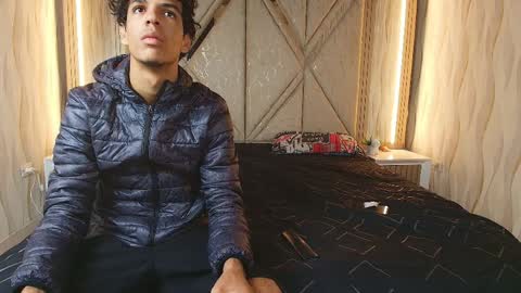 hotcouple_222 online show from 4, 4, 2026